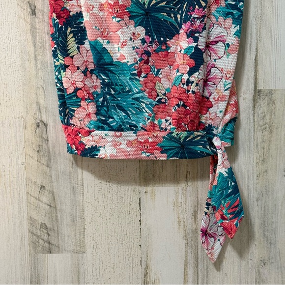 Beach House Pink Green Blue Textured Floral Relaxed Fit Tie Front Bikini Top - Picture 5 of 11